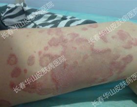 �κ���м�������Ŵ���Ц��